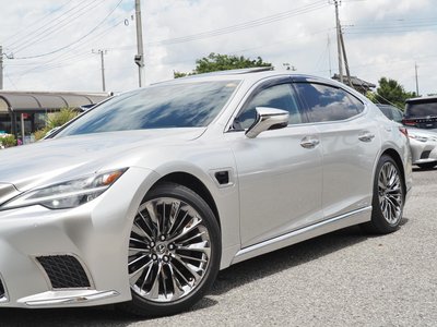 2021 Lexus LS — миниатюра 11