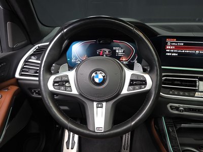 2021 BMW X7 缩略图 19