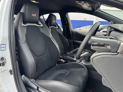 TOYOTA GR COROLLA - 9