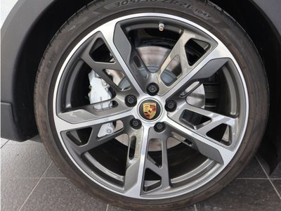 2023 Porsche TAYCAN thumbnail 11