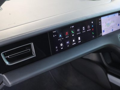 2023 Porsche TAYCAN thumbnail 30