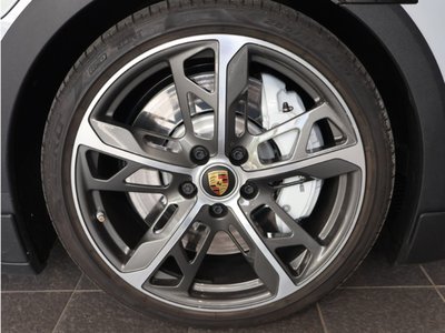 2023 Porsche TAYCAN photo 10