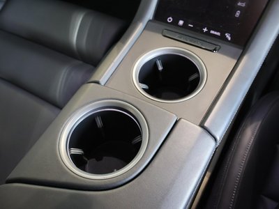 2023 Porsche TAYCAN thumbnail 33