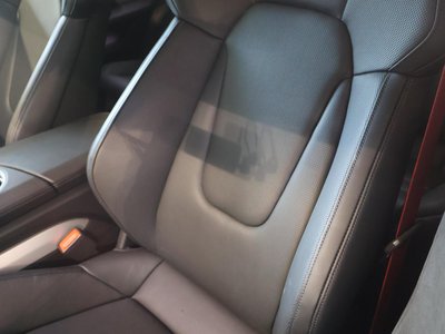 2023 Porsche TAYCAN thumbnail 28