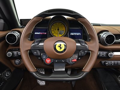 2021 Ferrari 812 GTS thumbnail 13