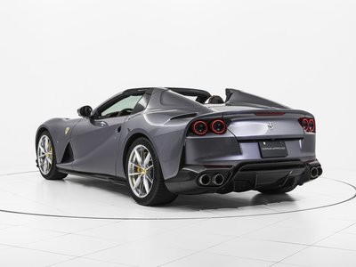 صورة 7 لـ 2021 Ferrari 812 GTS