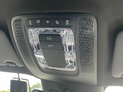 2025 Mercedes-BENZ GLB — миниатюра 15