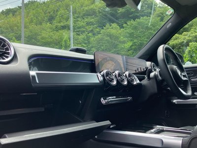 2025 Mercedes-BENZ GLB — миниатюра 12