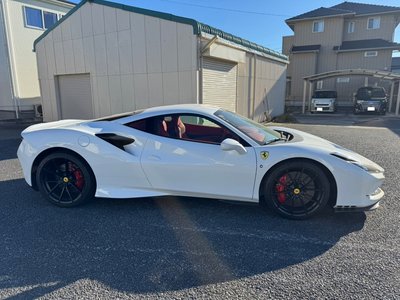 صورة 8 لـ 2022 Ferrari F8 TRIBUTO