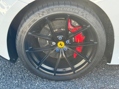 صورة 13 لـ 2022 Ferrari F8 TRIBUTO