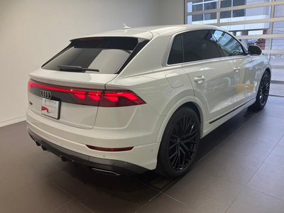 AUDI Q8 - 3