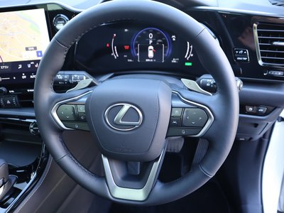 2025 Lexus NX — миниатюра 63