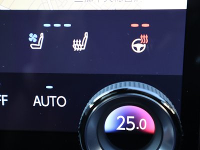 2025 Lexus NX — миниатюра 13