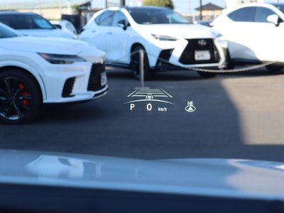 2025 Lexus NX — миниатюра 26