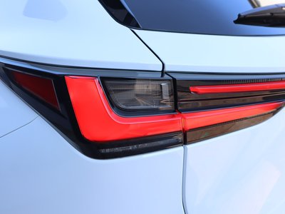 2025 Lexus NX — миниатюра 75