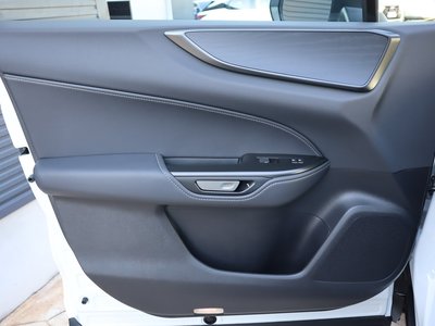 2025 Lexus NX — миниатюра 59