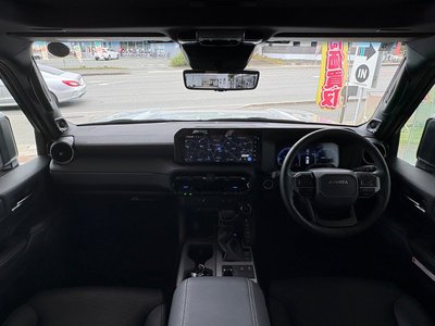 TOYOTA LAND CRUISER 250 - 5