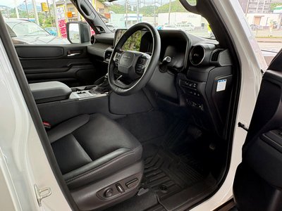 TOYOTA LAND CRUISER 250 - 6