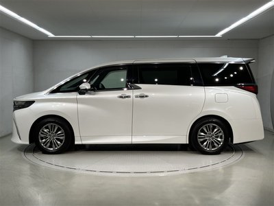 صورة 3 لـ 2024 Toyota ALPHARD