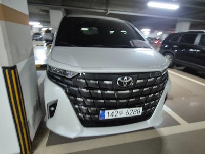 TOYOTA ALPHARD - 9