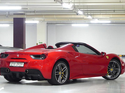 FERRARI 488 SPIDER - 4