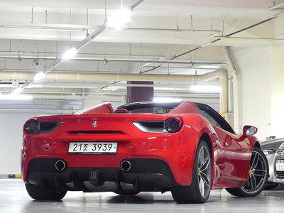FERRARI 488 SPIDER - 3