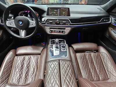 BMW 7 SERIES - 5