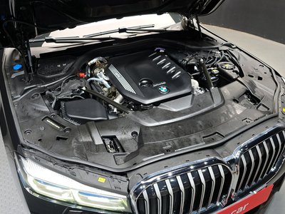 BMW 7 SERIES - 7