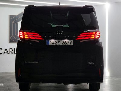2025 Toyota ALPHARD 照片 3