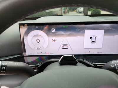 2024 Genesis GV80 thumbnail 15