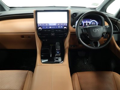2023 Toyota VELLFIRE photo 3