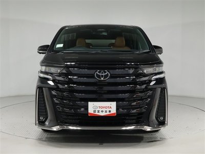 2023 Toyota VELLFIRE photo 6