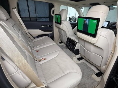 2026 Toyota LAND CRUISER 300 缩略图 34