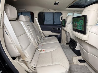 2026 Toyota LAND CRUISER 300 缩略图 33