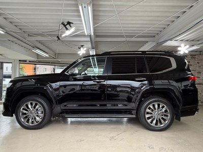 2026 Toyota LAND CRUISER 300 缩略图 15