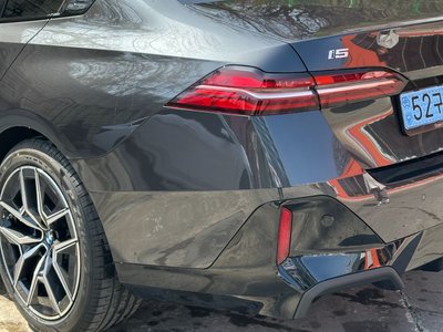 BMW I5 - 7