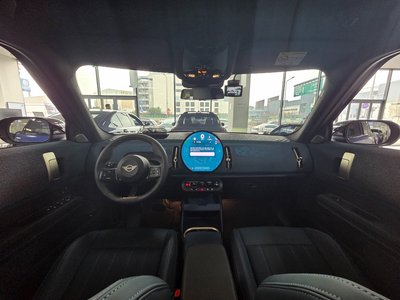 MINI COUNTRYMAN - 4