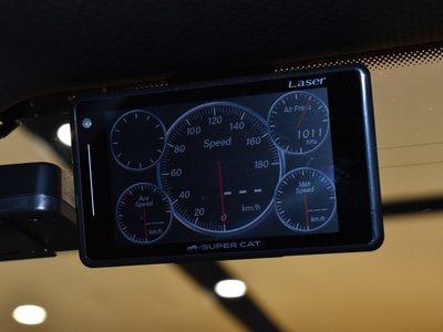 2021 Bentley CONTINENTAL — миниатюра 23