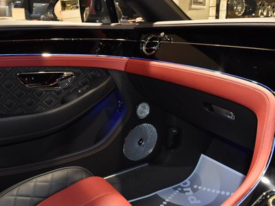 2021 Bentley CONTINENTAL — миниатюра 19