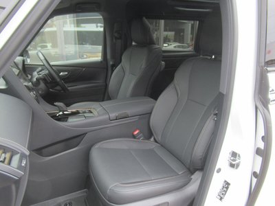2024 Toyota ALPHARD — миниатюра 16