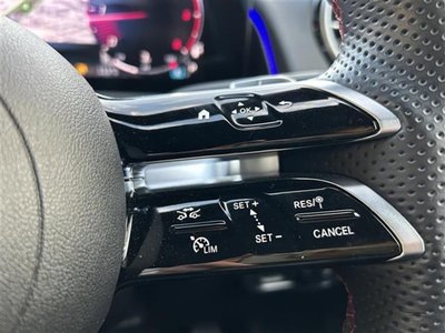 MERCEDES-BENZ GLB - 8