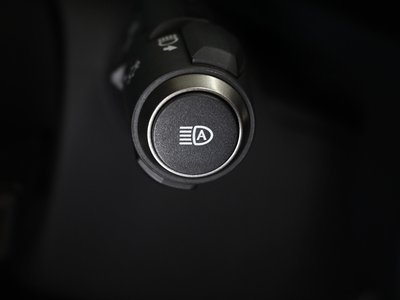 صورة 31 لـ 2023 Lexus UX