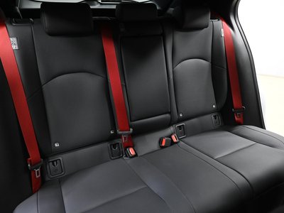 صورة 12 لـ 2023 Lexus UX