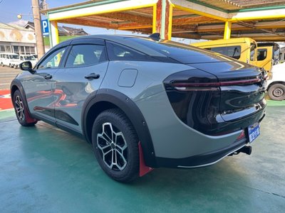 TOYOTA CROWN CROSSOVER - 4