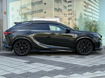 LEXUS RX - 8