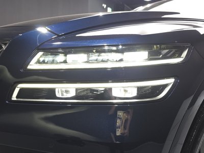صورة 9 لـ 2022 Genesis GV80