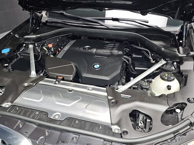 صورة 7 لـ 2024 BMW X4