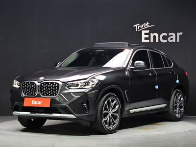 صورة 1 لـ 2024 BMW X4