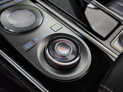 2021 Genesis GV80 — миниатюра 12