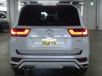 TOYOTA LAND CRUISER - 10